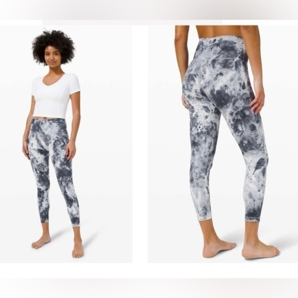 Lululemon Wunder Under High-Rise Tight 25"  in Marble Dye Classic Navy - size 0